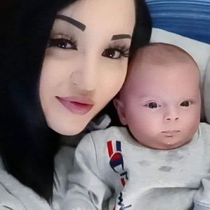 Meet your Posher, Lori